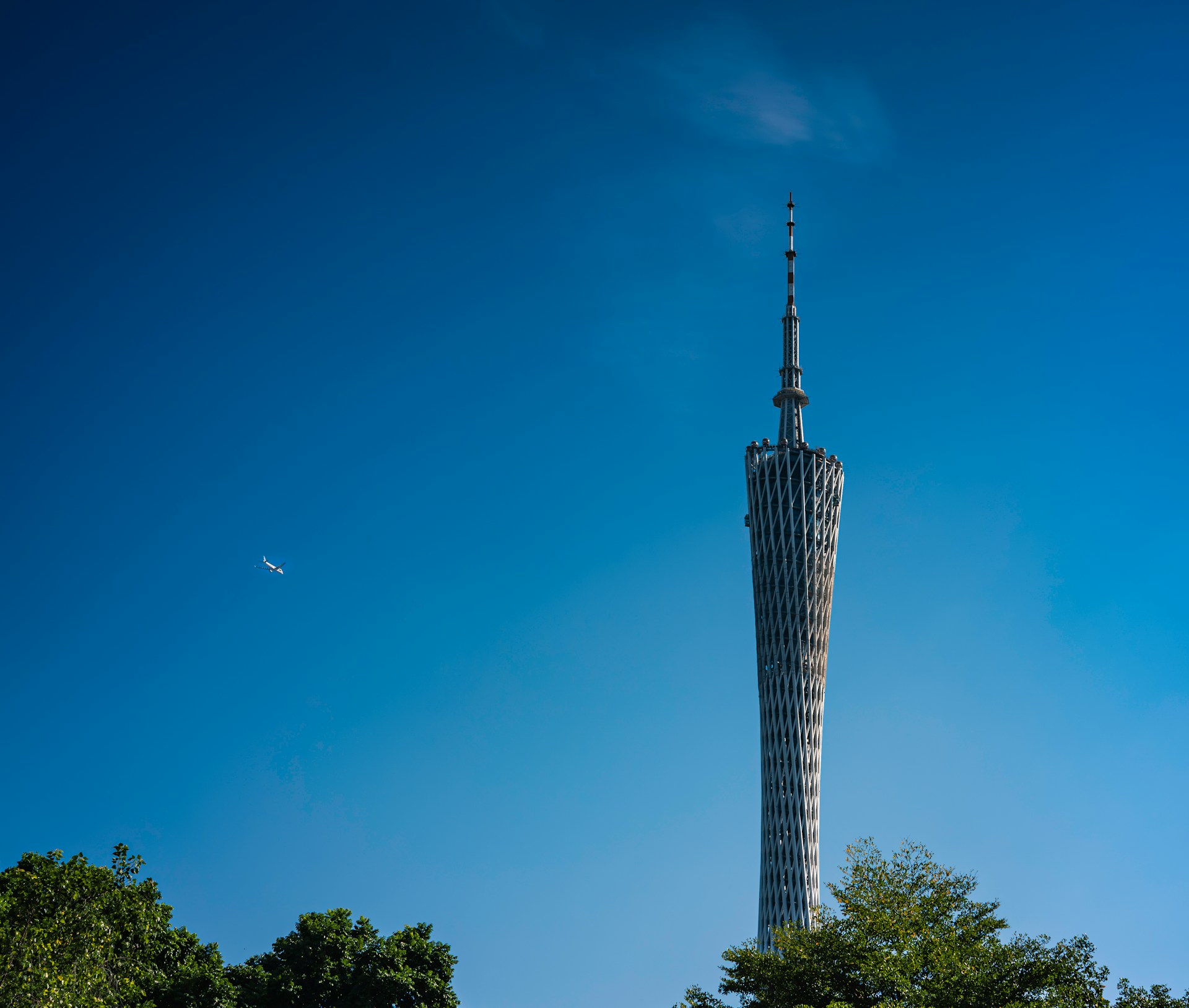 Ascend the Canton Tower and Cruise the Pearl River in Guangzhou