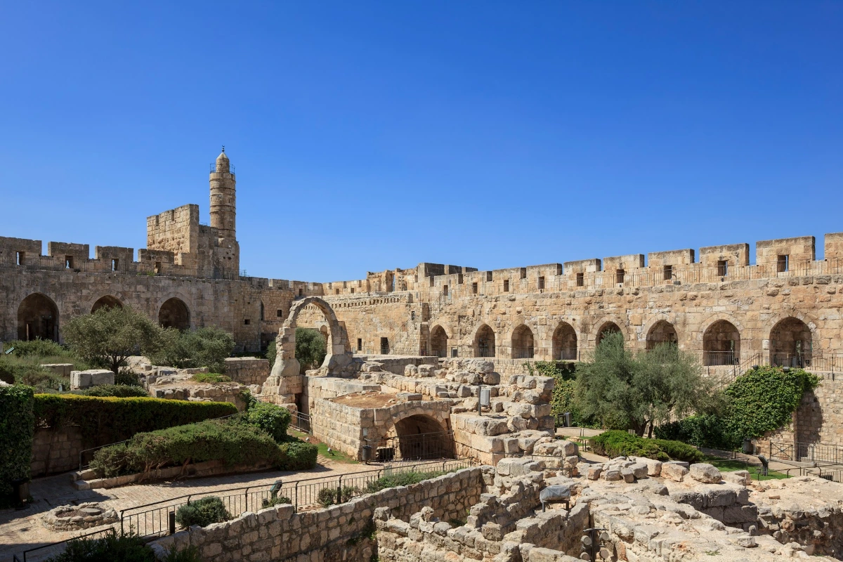 Explore the City of David and Hezekiah's Tunnel in Jerusalem