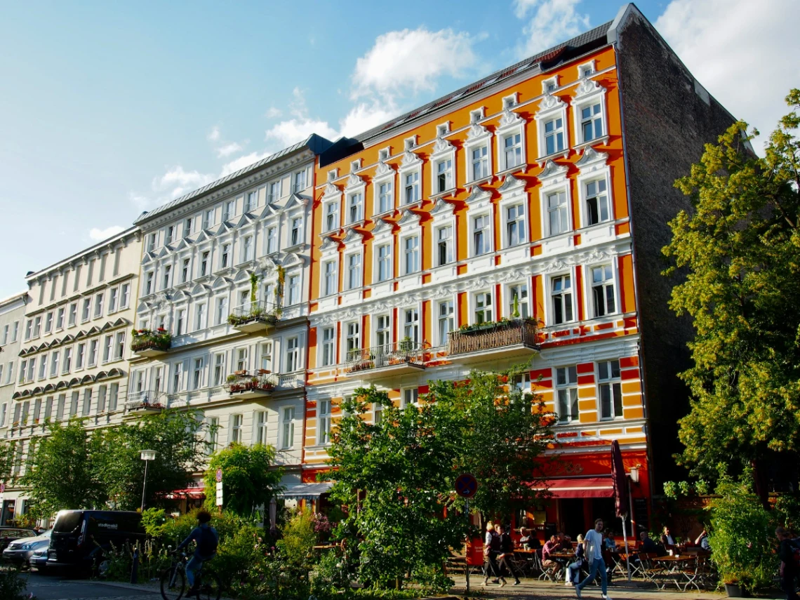 Explore Kreuzberg and Neukölln: street art and vibrant neighbourhoods in Berlin