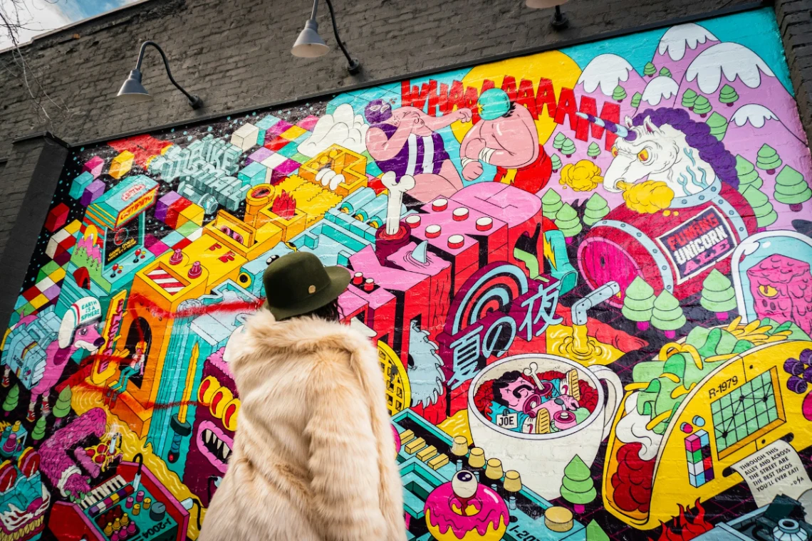 Explore downtown Phoenix street art and murals in Phoenix