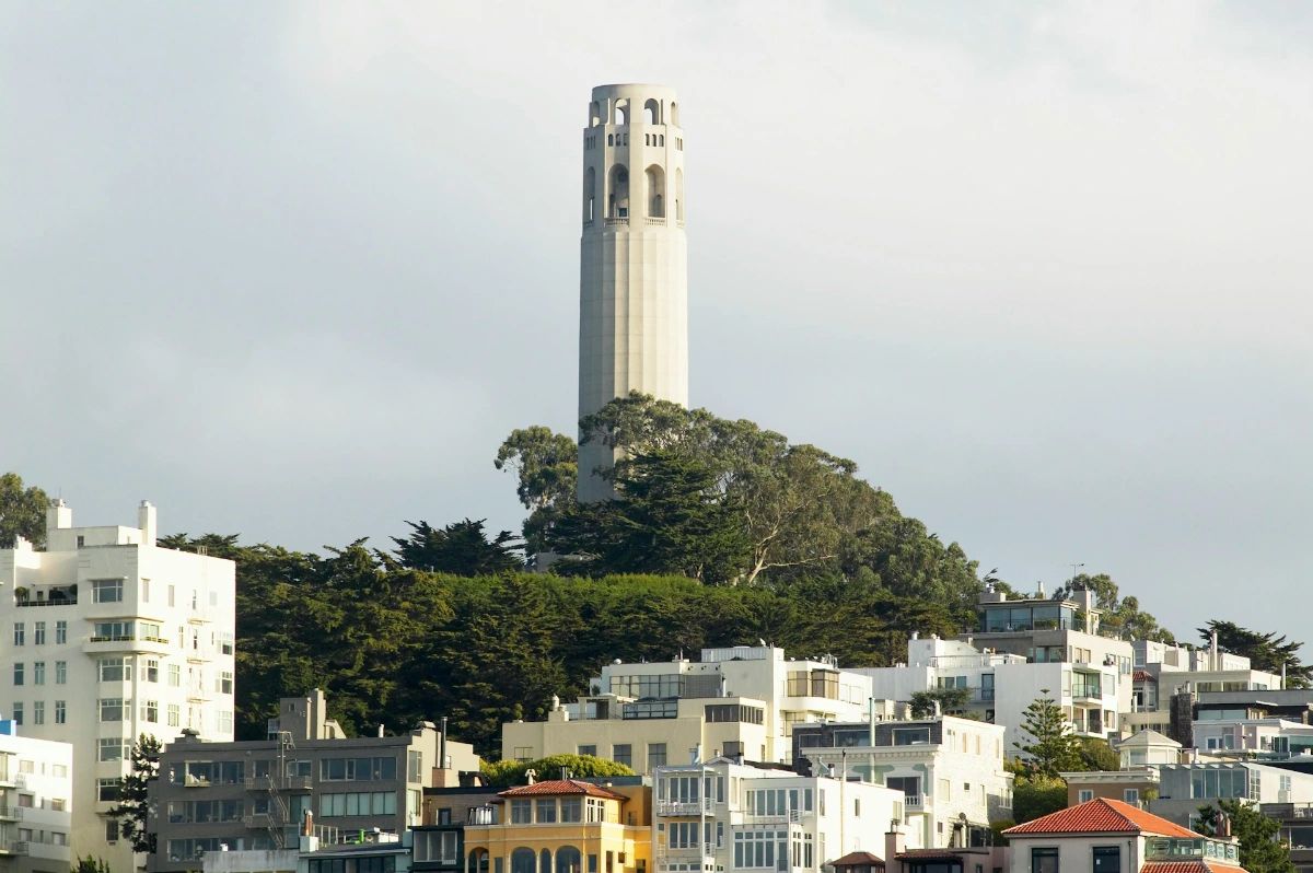 Coit Tower: Panoramic city and bay views and 1930s murals in San Francisco