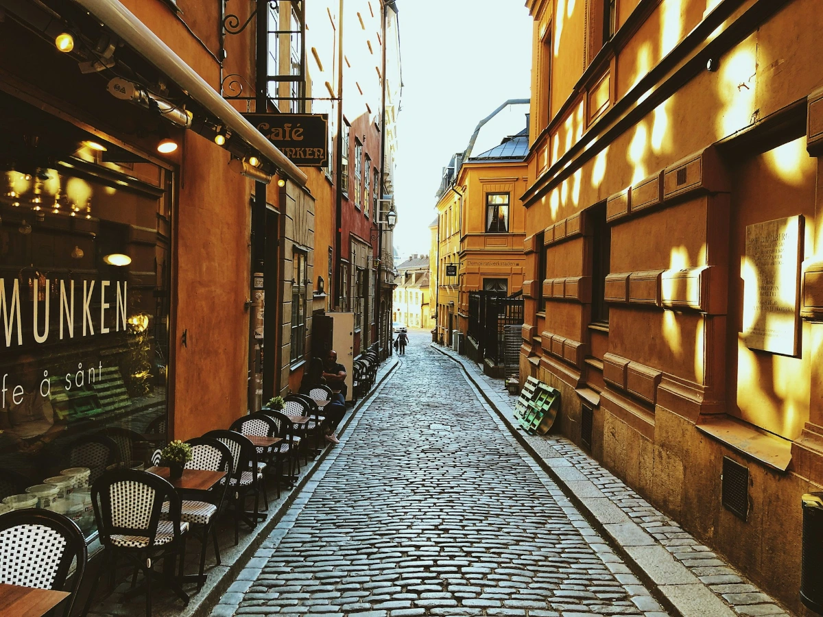 Find Mårten Trotzigs Gränd in Gamla Stan in Stockholm