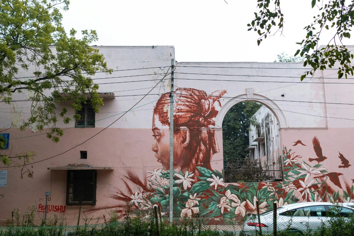 Discover the Murals of the Lodhi Art District in New Delhi