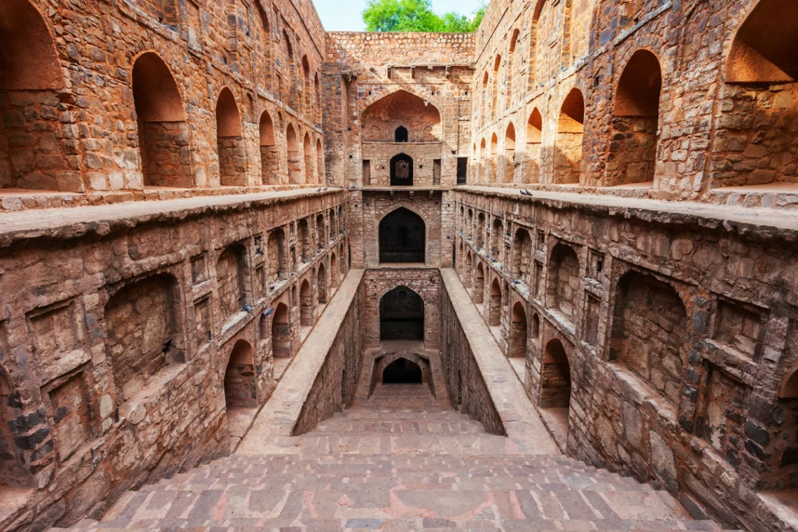 Descend into Agrasen ki Baoli (Stepwell) in New Delhi