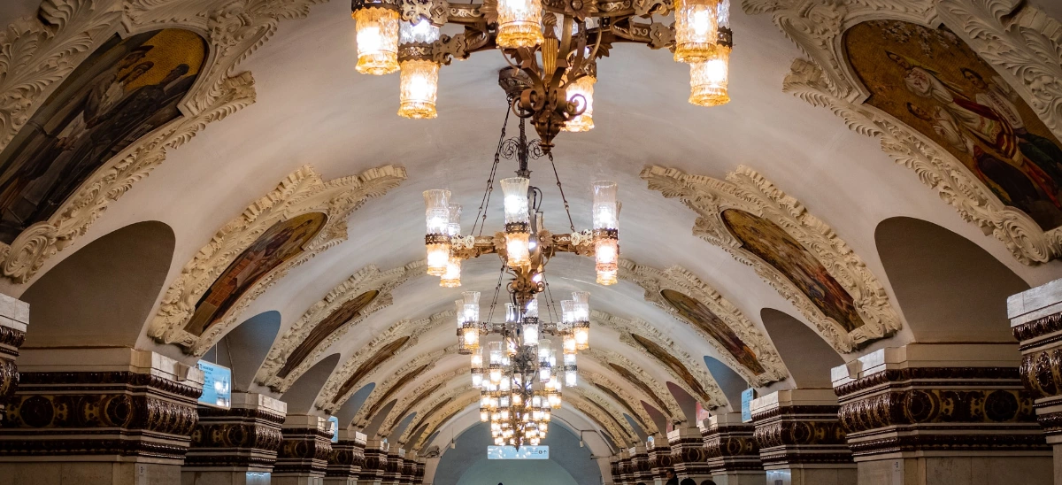 Tour the 'Underground Palaces' of the Moscow Metro in Moscow