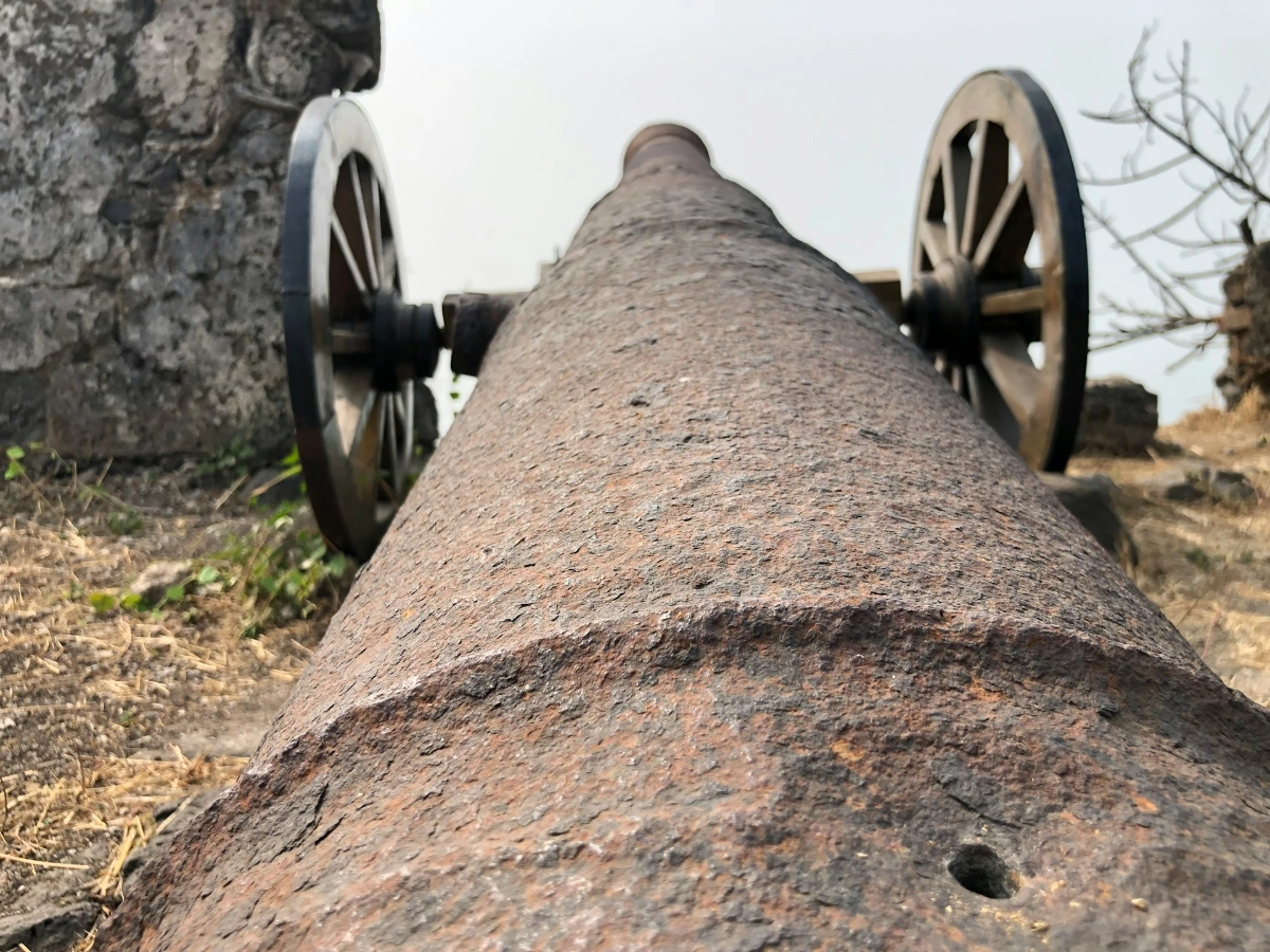 WWII Cannons Trail (Self-Guided) in Bora Bora