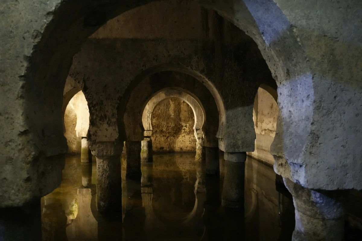 Visit the Flooded Crypt of San Zaccaria in Venice